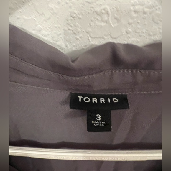 🦋Torrid Sequin Button-Front Long Sleeve Shirt - Picture 8 of 16